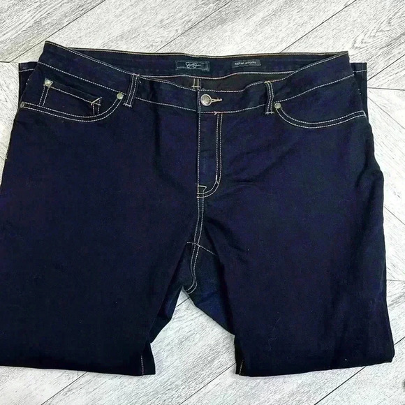 Jessica Simpson Kiss Me Jegging - Picture 7 of 9